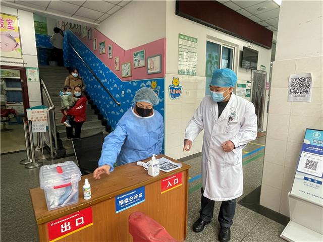 五个之城 榜样力量——袁辉:“当好百姓身边的健康守门人”