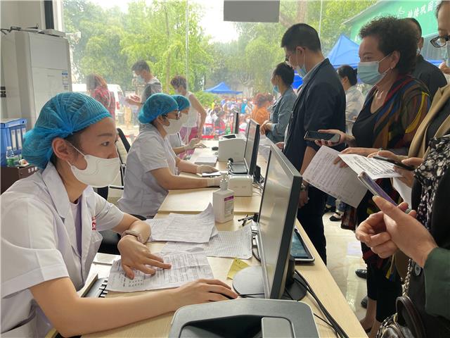 万春镇新冠疫苗接种工作有序推进 已接种1.2万剂次
