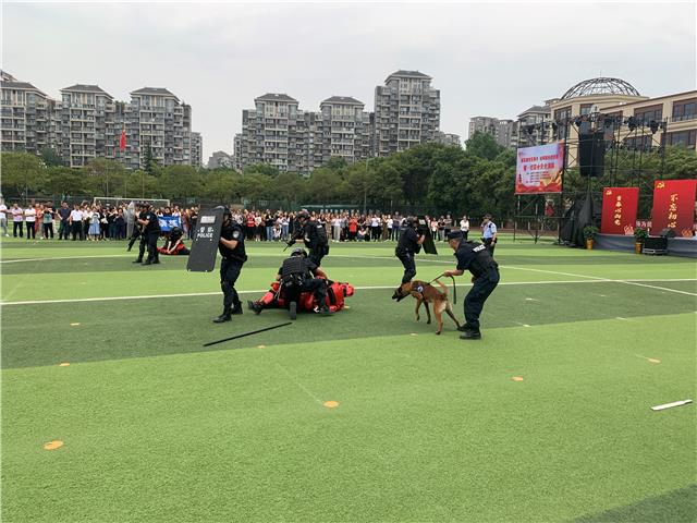 警校联合开展反恐防暴演练   筑牢校园安全防线