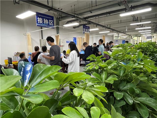温江完成新冠疫苗第一剂次35.2万剂次接种  