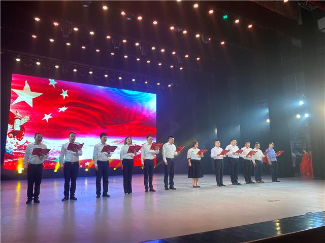 和盛镇举行庆祝中国共产党成立100周年文艺晚会