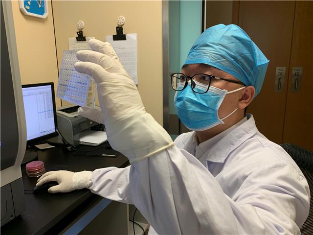 今天  向全区2857名生命守护者致敬