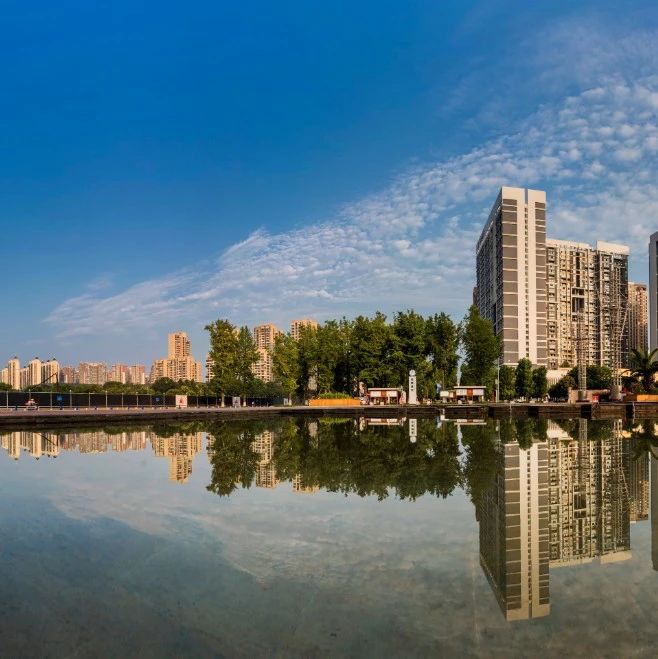 马烈红慰问财税银系统干部职工