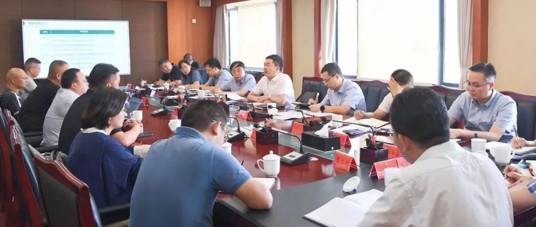 王乾会见中国投资协会国际投资专业委员会副会长胡鹏一行