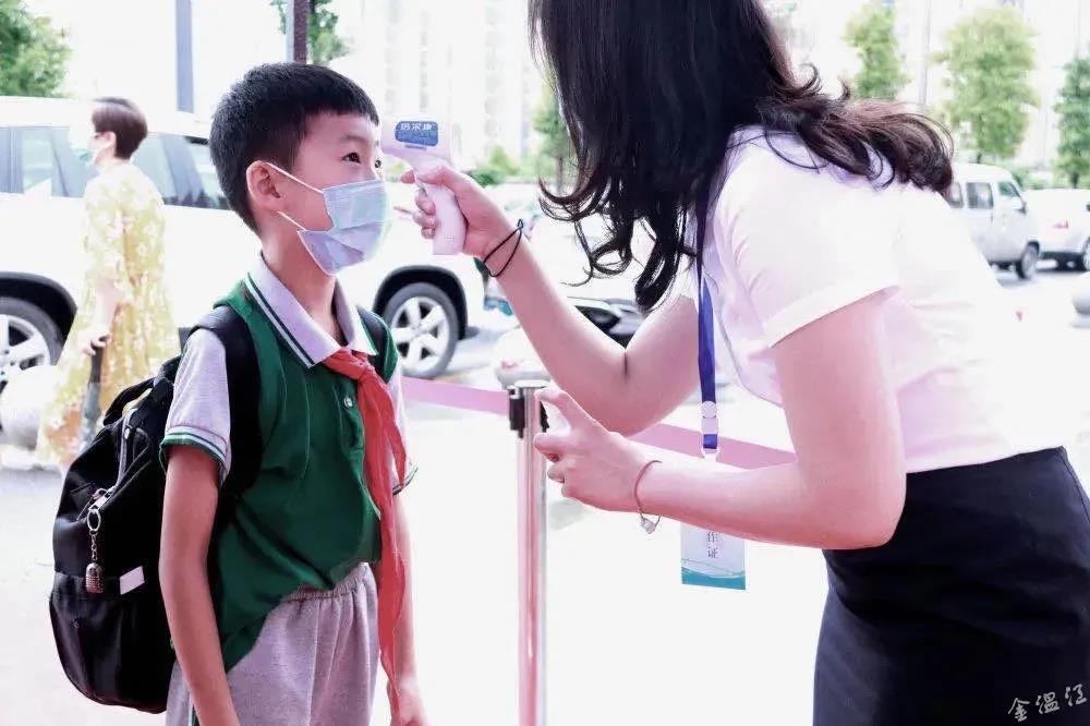@温江师生家长！事关开学、返校、疫苗接种…