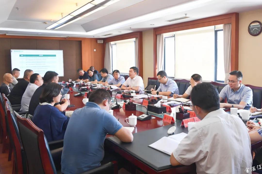 王乾会见中国投资协会国际投资专业委员会副会长胡鹏一行