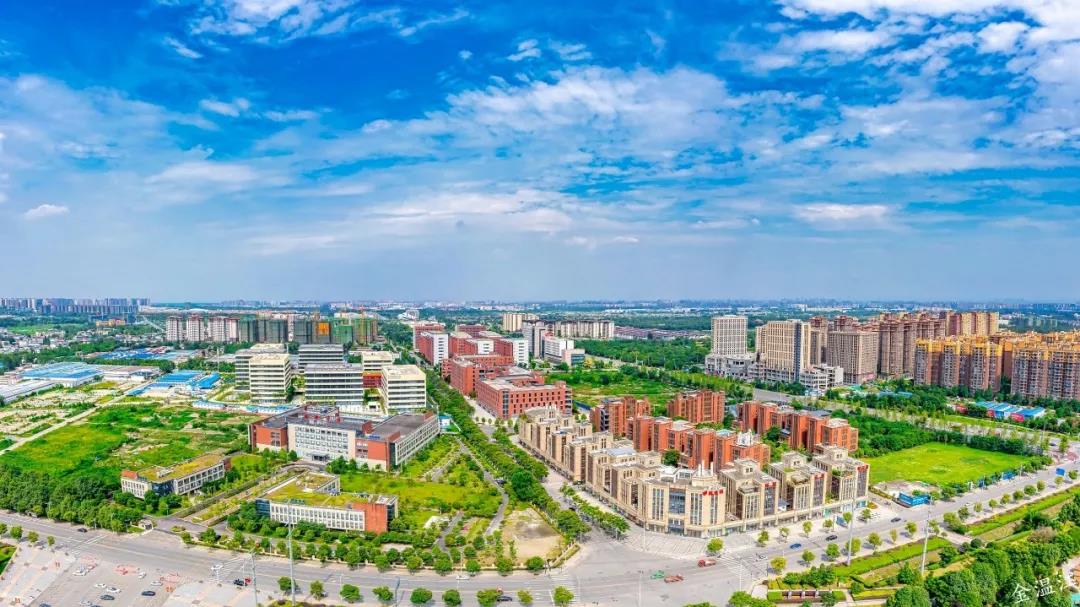 全区第三季度安全生产工作会议召开，强调要牢牢守住安全生产底线，确保人民群众生命财产安全