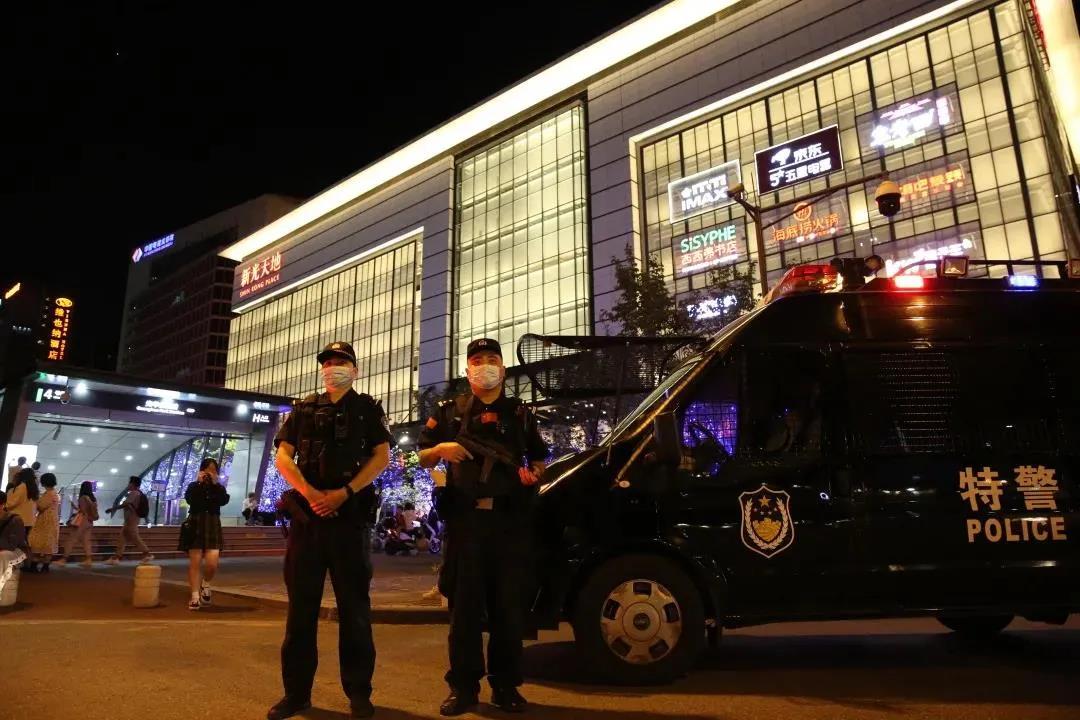 温江人的美好假期，离不开TA们的默默坚守