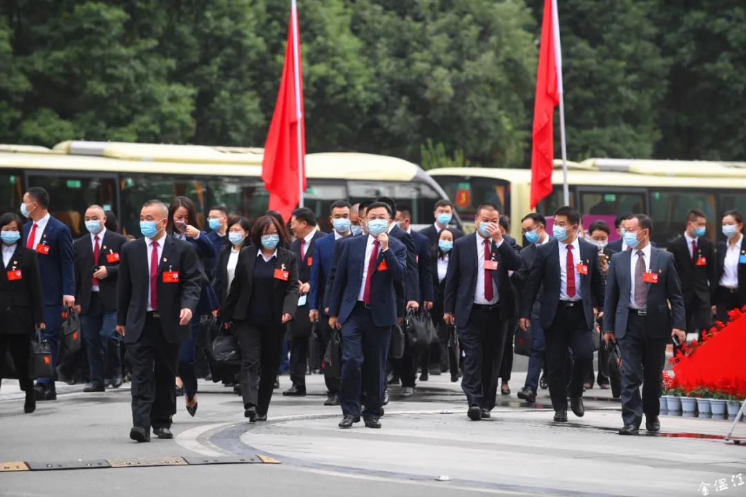 党代表报到！温江进入党代会时间