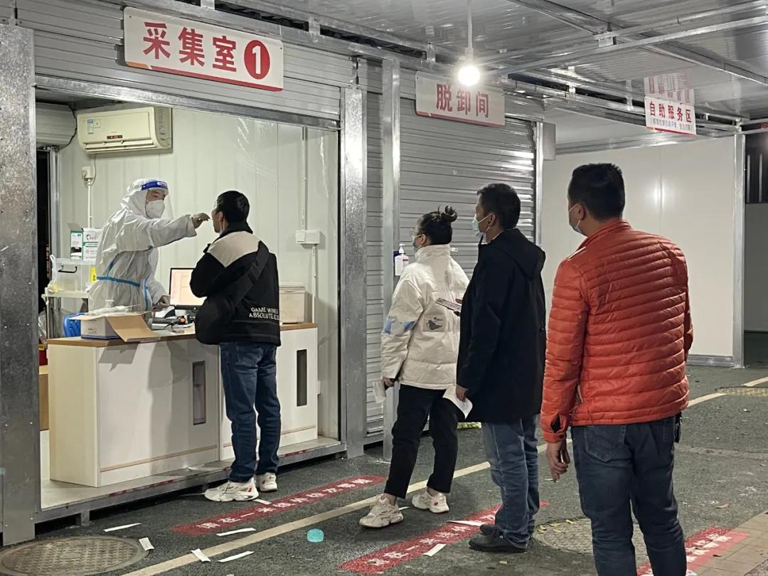 今天“立冬”！温江很冷，但爱很暖！