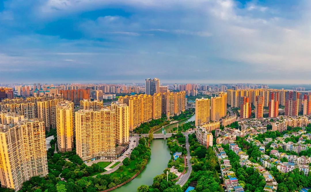 王乾马烈红会见中国电建集团成都勘测设计研究院有限公司党委书记、董事长黄河一行，希望双方广泛合作，共建温暖如家共担共享的心安之区