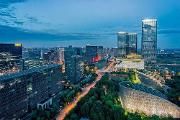 方便市民赶地铁 成都优化调整207条公交线路