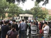 今年民办学校小升初面谈花样多 拿起iPad冲关“一站到底”