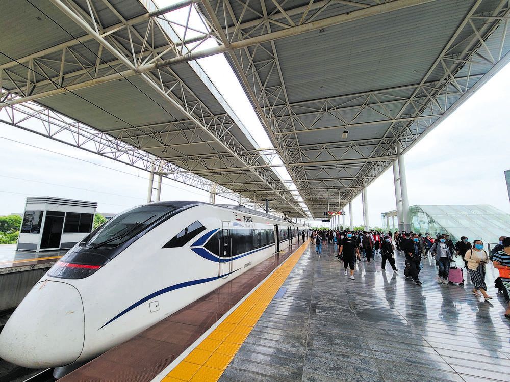 成都：未来中心城区4座主站都可乘动车直达“西控”区域