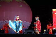 成都接旗那不勒斯，世界大运会正式进入“成都时间”！