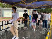 今天高考，乘风破浪的少年加油呀！