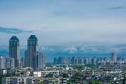 马烈红调研金马河“清四乱”及防汛工作