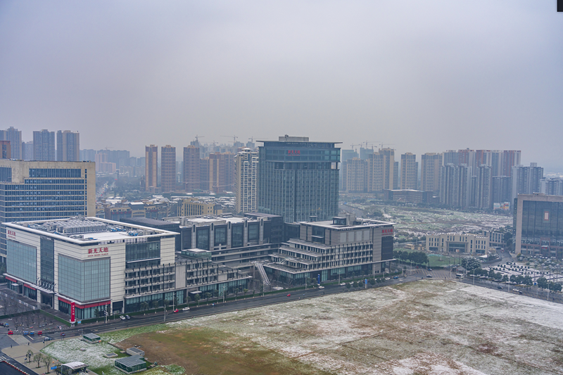今天到底有多冷，看看这个雪就知道了。图据张志强