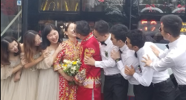 #周杰伦说好不哭 我们一起从520开往婚姻殿堂 为这对新人点赞~