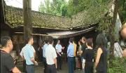 市领导吴凯来温江开展“金秋助学”活动