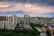 市领导来温开展走访慰问活动