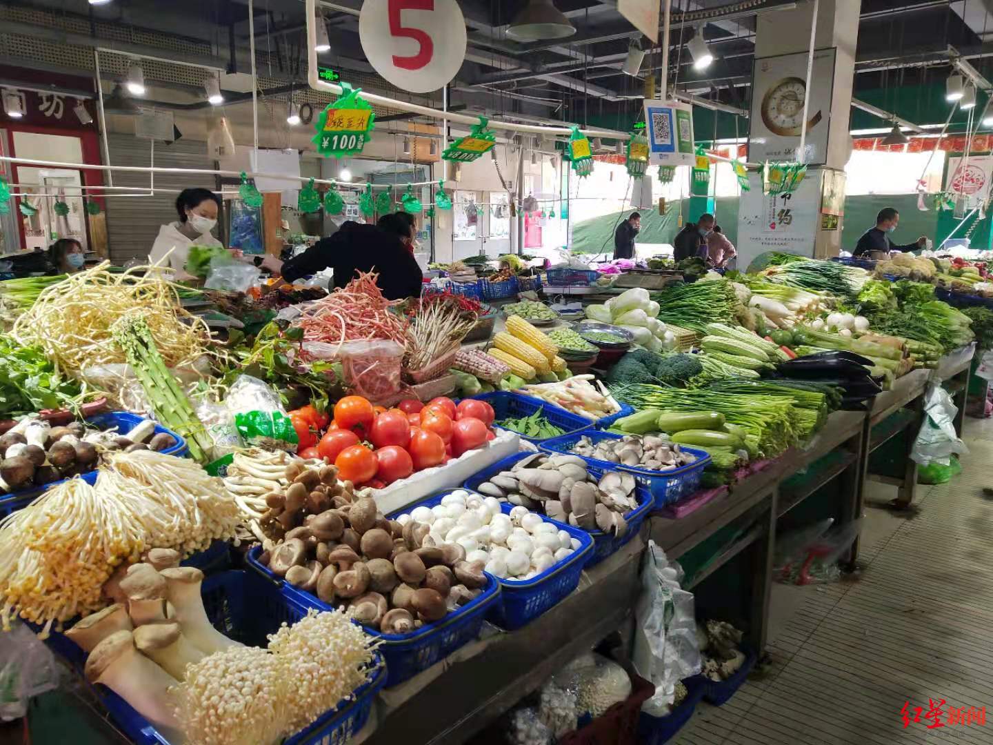 家门口菜市改造升级，成都今年打造100条特色商业街区
