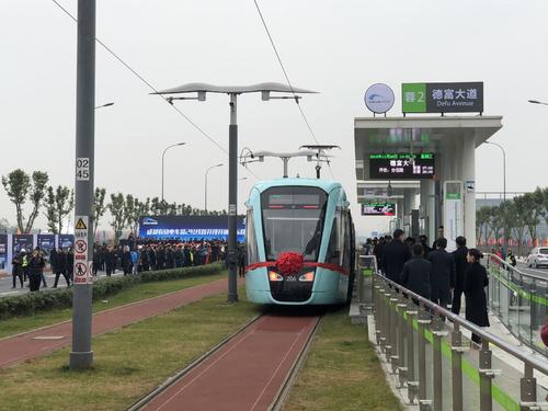 3月4日起 乘坐蓉2号线候车时间缩短