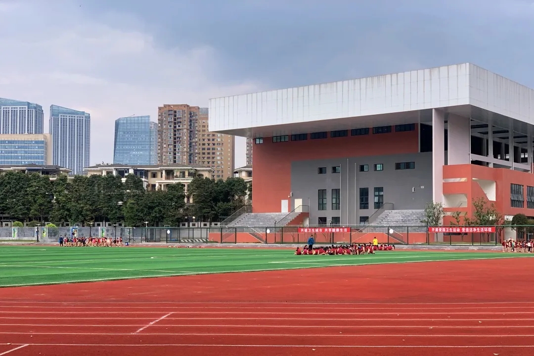 还愁找不到运动的地方？这几所学校正式开放运动场所！