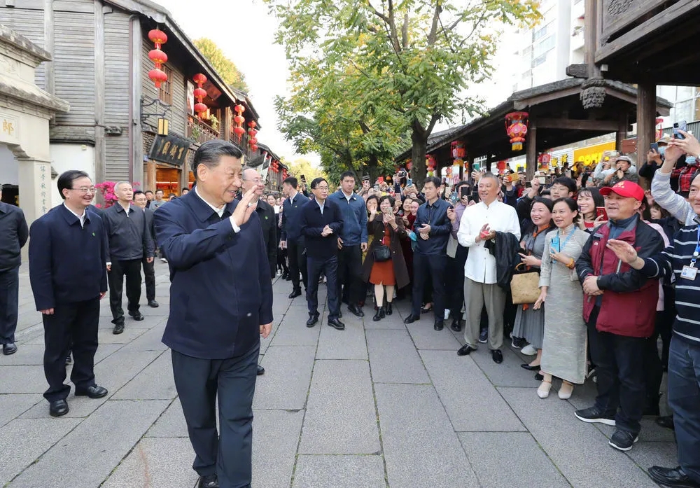 “一生中最好的年华”，习近平做了哪些事？