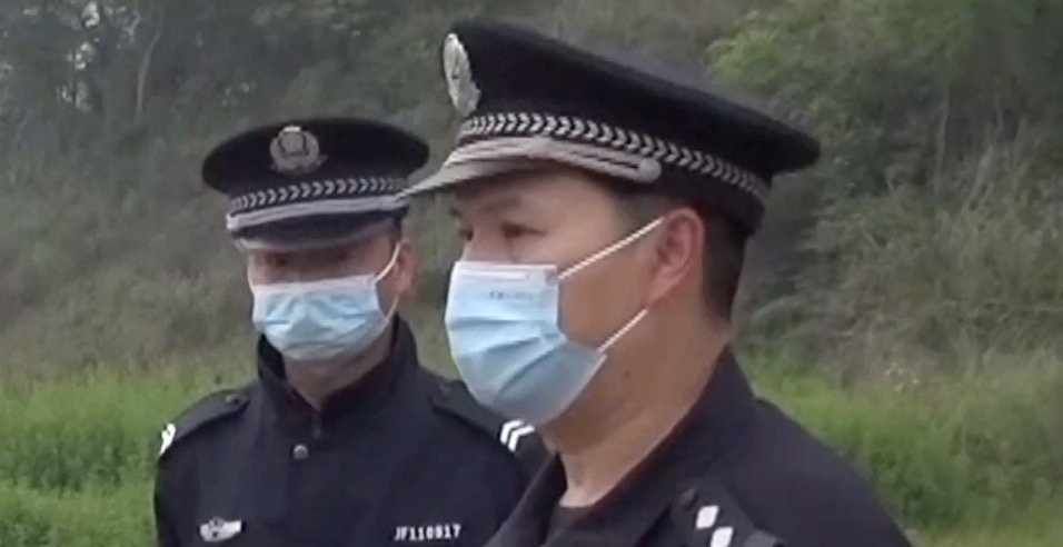 游玩需守规，莫拿生命开玩笑～