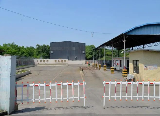 环保督察整改进行时 | 垃圾临时中转站异味大 整改+常态化监督解民忧