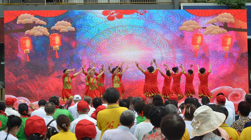 公平街道花都社区举行庆祝中国共产党成立100周年文艺汇演