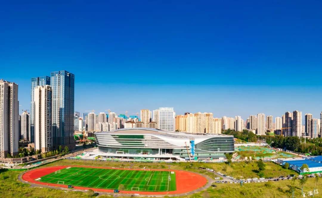 王乾调研督导全区重大项目推进工作，开展节前安全检查