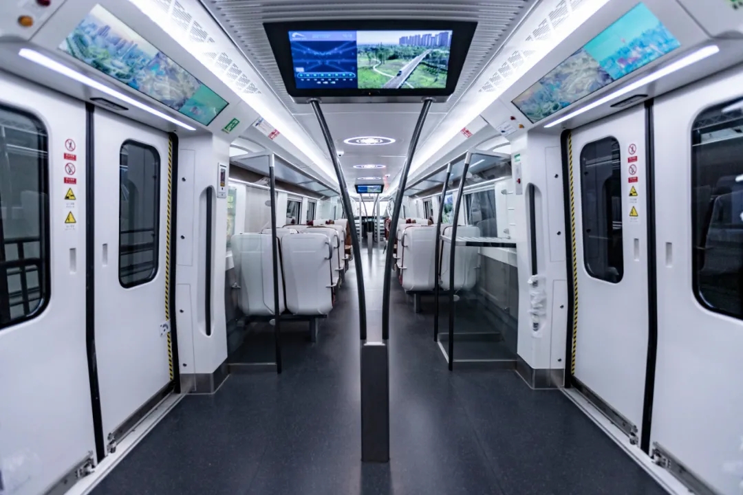 全国最快！西南首次！全自动驾驶！